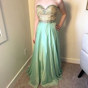 10308 Size 6 Sherri Hill strapless a-line beaded and jeweled mint green
